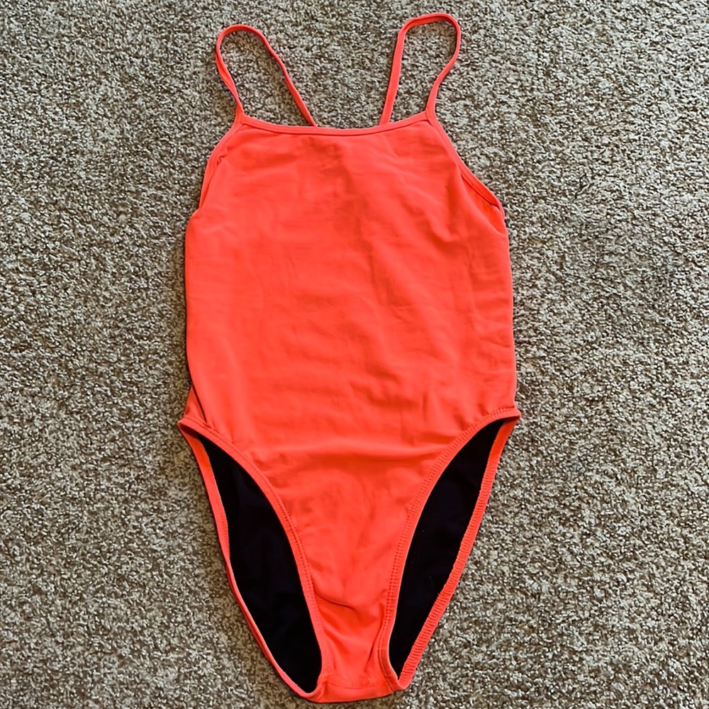 JOLYN ONE PIECE